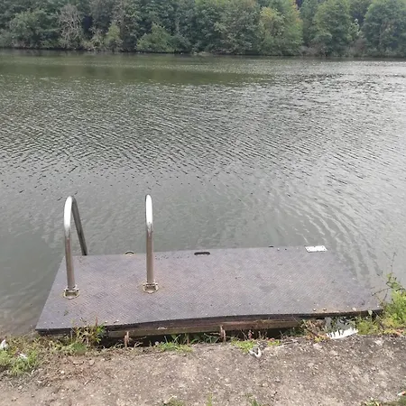 Charming Riverside House With Jacuzzi And Gym Блемон