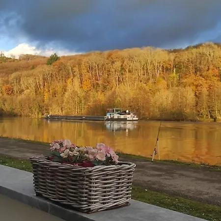 Charming Riverside House With Jacuzzi And Gym Blaimont