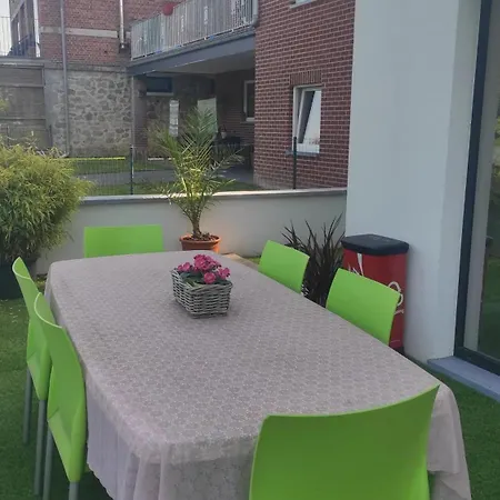 Charming Riverside House With Jacuzzi And Gym * Блемон